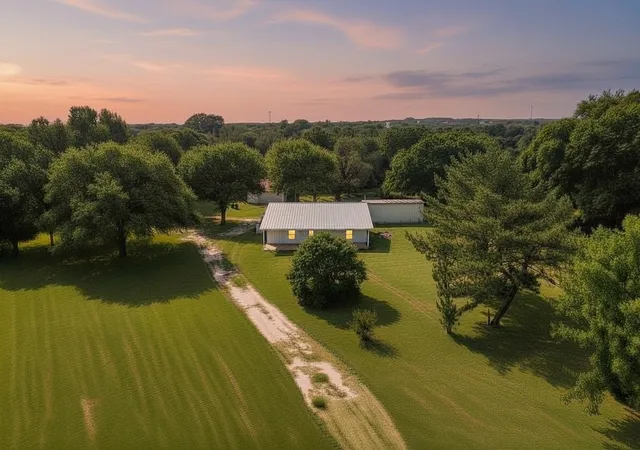 Photo 1 of Single family home for sale at 126 Smallwood Ct, Springtown, TX 76082 | MLS# 21285943 | Listing updated on 2026-07-26