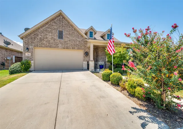 Homes for sale in Aubrey, TX | 704 Louisville Rd, Aubrey, TX 76227 | MLS# 21287948