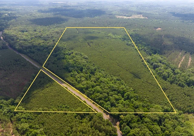 1st image of 1 Hwy 126, Jena, LA 71465 | MLS# 21289955