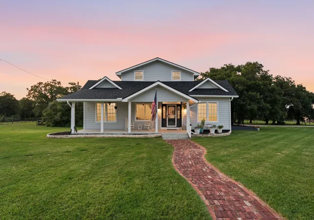 Photo 1 of Single family home for sale at 923 Natty Flat Rd, Lipan, TX 76462 | MLS# 21285600 | Listing updated on 2026-10-07