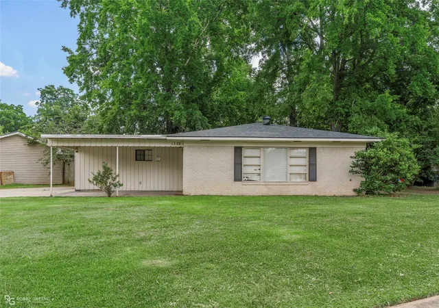 Homes for sale in Bossier City, LA | 1328 Mark Ave, Bossier City, LA 71112 | MLS# 21290019