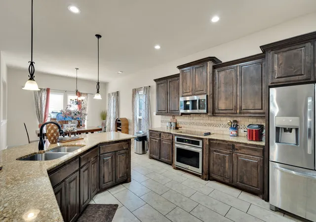 Homes for sale in Midlothian, TX | 410 Salt Cedar Dr, Midlothian, TX 76065 | MLS# 21280054