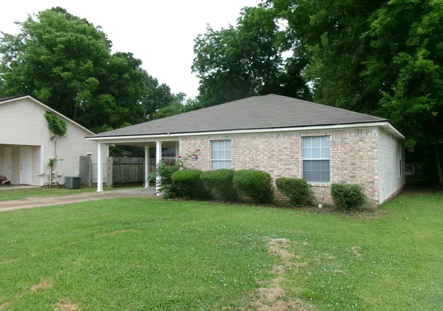 Homes for sale in Bossier City, LA | 2248 Loreco St, Bossier City, LA 71112 | MLS# 21290049