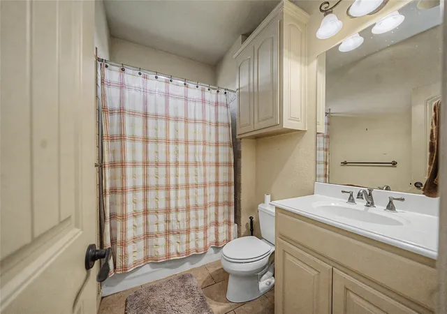 Photo 1 of Single family home for sale at 130 Aledo Grove Ct, Fort Worth, TX 76126 | MLS# 21288028 | Listing updated on 2026-09-27