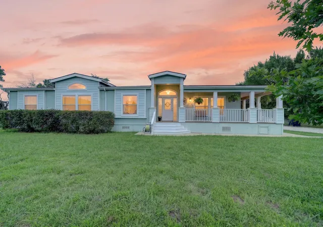 Photo 2 of Manufactured home for sale at 4510 County Road 2596, Royse City, TX 75189 | MLS# 21288893 | Listing updated on 2026-09-05