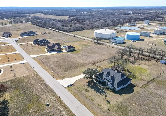 Photo 4 of Land for sale at 209 Maverick Ct, Granbury, TX 76049 | MLS# 21289878 | Listing updated on 2026-07-08