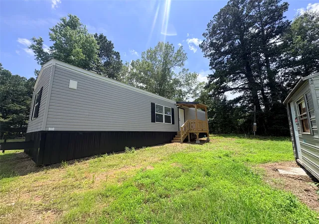 Photo 3 of Manufactured home for sale at 13152 7th Street, Texarkana, TX 75501 | MLS# 21290127 | Listing updated on 2026-07-14