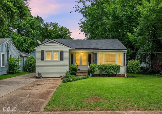 1st image of 4449 Finley Dr, Shreveport, LA 71105 | MLS# 21289663