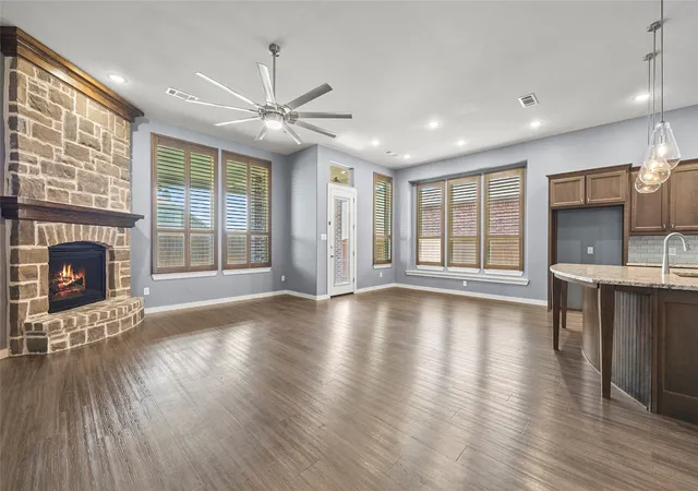 Photo 3 of Single family home for sale at 4034 Lagoon Pl, Royse City, TX 75189 | MLS# 21284875 | Listing updated on 2026-07-17