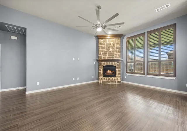 Photo 3 of Single family home for sale at 4034 Lagoon Pl, Royse City, TX 75189 | MLS# 21284875 | Listing updated on 2026-07-17