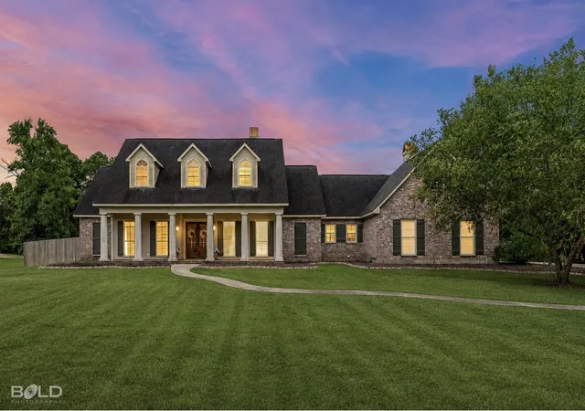 Photo 1 of Single family home for sale at 6536 Lolette Ln, Shreveport, LA 71129 | MLS# 21288692 | Listing updated on 2026-08-30