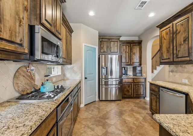 Homes for sale in Little Elm, TX | 2452 Elm Valley Dr, Little Elm, TX 75068 | MLS# 21287780