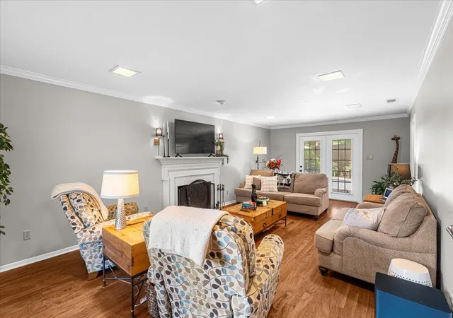 Photo 4 of Sale Pending at 1604 Dogwood Trl, Corsicana, TX 75110 | MLS# 21290200 | Listing updated on 2026-08-22