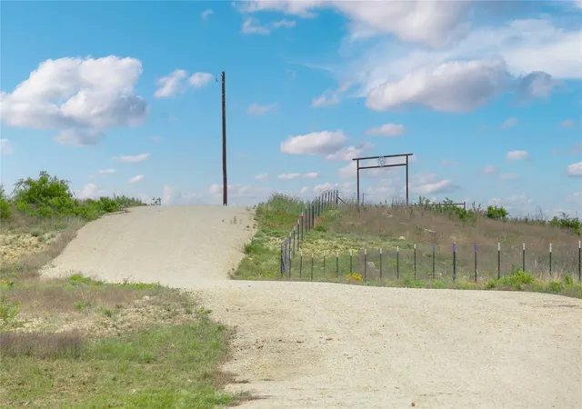 Land for sale at Lot 29 & 30 Comanche Hills Dr, Comanche, TX 76442 | MLS# 21290215