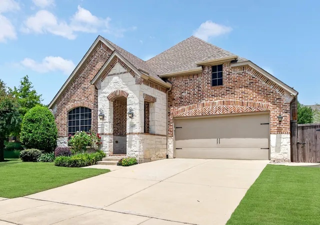 Photo 2 of Single family home for sale at 6612 Fortuna Ln, Mc Kinney, TX 75070 | MLS# 21287801 | Listing updated on 2026-08-30