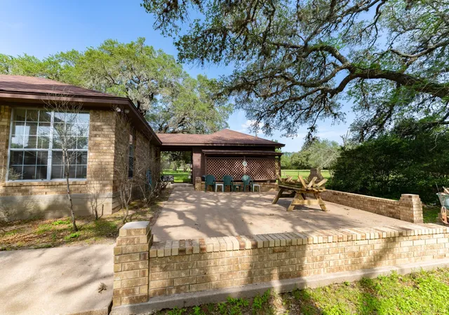 Homes for sale in Burton, TX | 8010 Christian Cemetery Rd, Burton, TX 77835 | MLS# 21290302