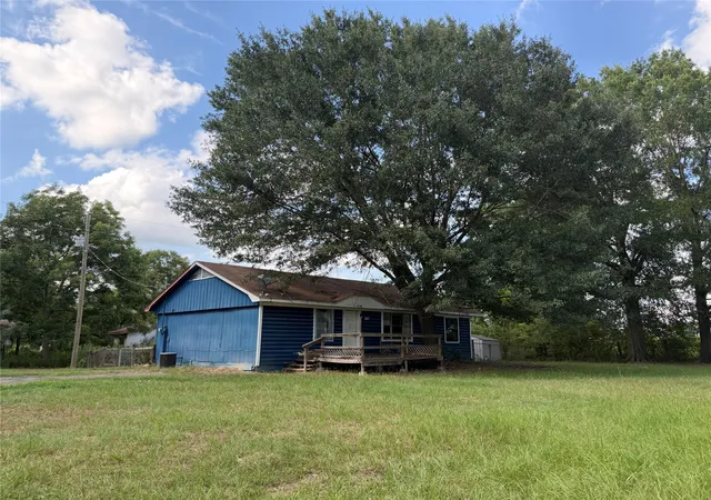 Homes for sale in Pittsburg, TX | 2118 County Road 4110, Pittsburg, TX 75686 | MLS# 21283949