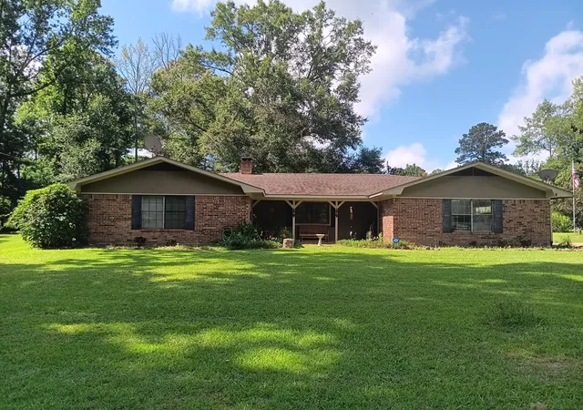 Photo 1 of Sale Pending at 299 Deer Creek Rd, Arcadia, LA 71001 | MLS# 21284048 | Listing updated on 2026-08-29