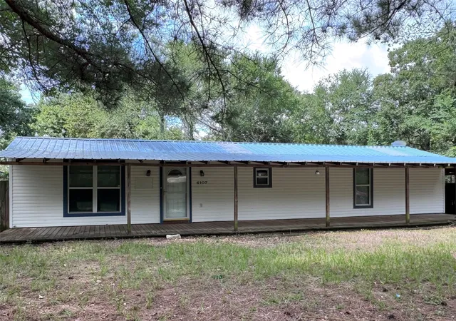 Homes for sale in Mabank, TX | 6107 Apache Dr, Mabank, TX 75156 | MLS# 21287360