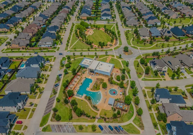 Photo 40 of Single family home for sale at 2521 Maidenhair Rd, Frisco, TX 75033 | MLS# 21290439 | Listing updated on 2026-08-27