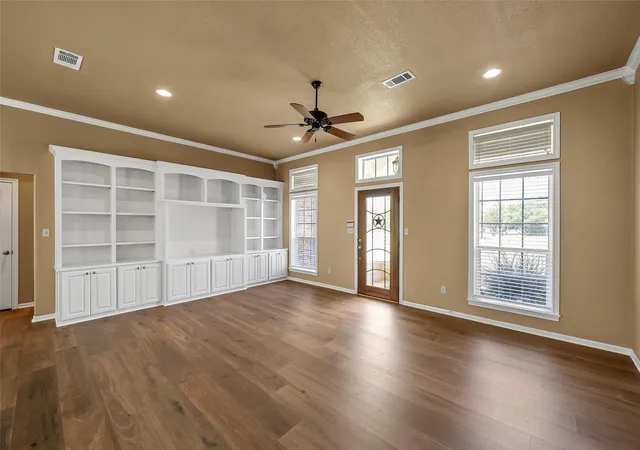 Homes for sale in Woodway, TX | 534 Dosher Ln, Woodway, TX 76712 | MLS# 21288748