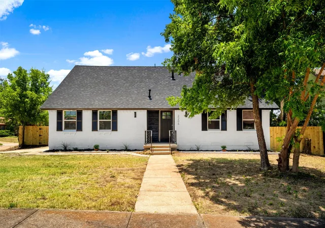 Photo 1 of Single family home for sale at 2206 Tosca Ln, Dallas, TX 75224 | MLS# 21290455 | Listing updated on 2026-09-18