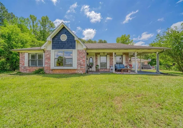 Photo 3 of Single family home for sale at 1936 A Silver Maple Road, Big Sandy, TX 75755 | MLS# 21290449 | Listing updated on 2026-09-17