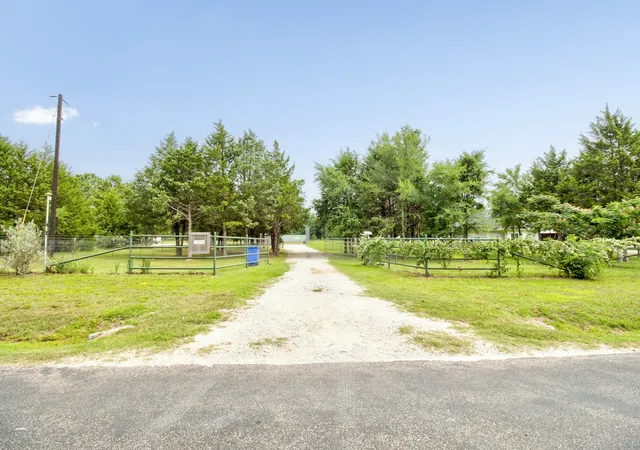 Homes for sale in Gordonville, TX | 1469 Cedar Mills, Gordonville, TX 76245 | MLS# 21290401