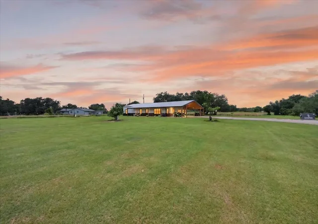 Photo 1 of Single family home for sale at 340 Rosser Ranch Rd, Graham, TX 76450 | MLS# 21290535 | Listing updated on 2026-09-04