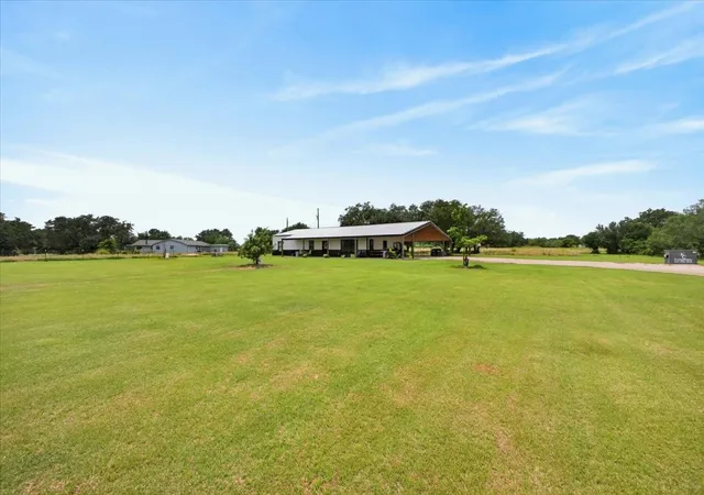 Photo 4 of Single family home for sale at 340 Rosser Ranch Rd, Graham, TX 76450 | MLS# 21290535 | Listing updated on 2026-09-04