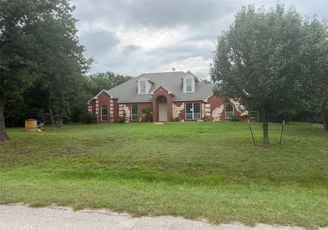 Homes for sale in Cross Roads, TX | 1400 Oak Point Dr, Cross Roads, TX 76227 | MLS# 21290484