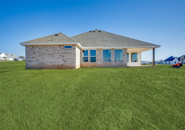 Homes for sale in Valley View, TX | 104 Ranchview, Valley View, TX 76272 | MLS# 21282980