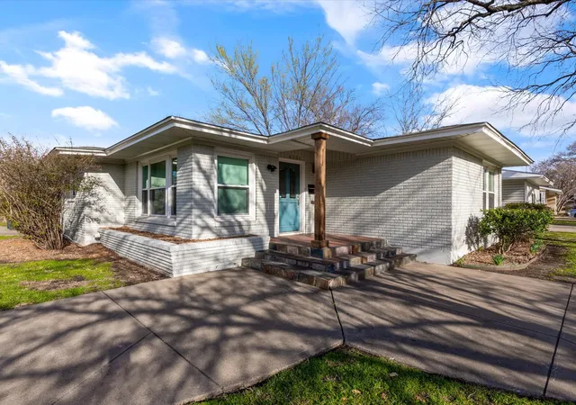 1st image of 4201 Anita Ave, Fort Worth, TX 76109 | MLS# 21290528