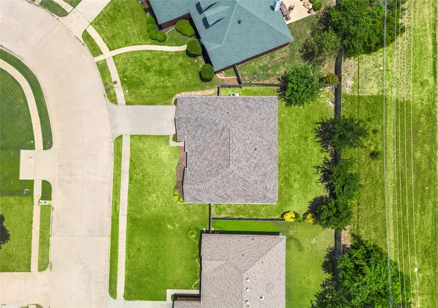 Homes for sale in Midlothian, TX | 518 Valarie Ln, Midlothian, TX 76065 | MLS# 21290589