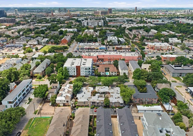 5th image of 4112 Bowser Ave, Dallas, TX 75219