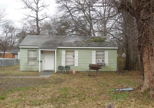 Photo 2 of Single family home for sale at 4039 Union Ave, Shreveport, LA 71108 | MLS# 21290707 | Listing updated on 2026-08-04