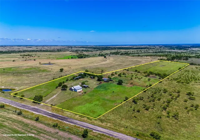 Homes for sale in Hamilton, TX | 15351 Fm 2005, Hamilton, TX 76531 | MLS# 21288790