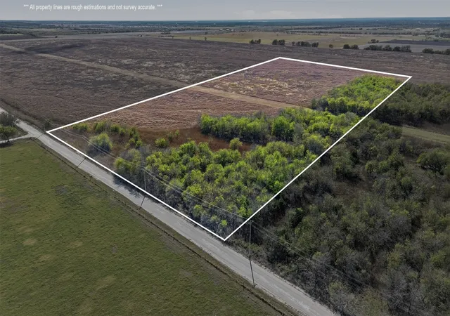 Homes for sale in Blum, TX | Tbd Hcr 1212, Blum, TX 76627 | MLS# 21289460