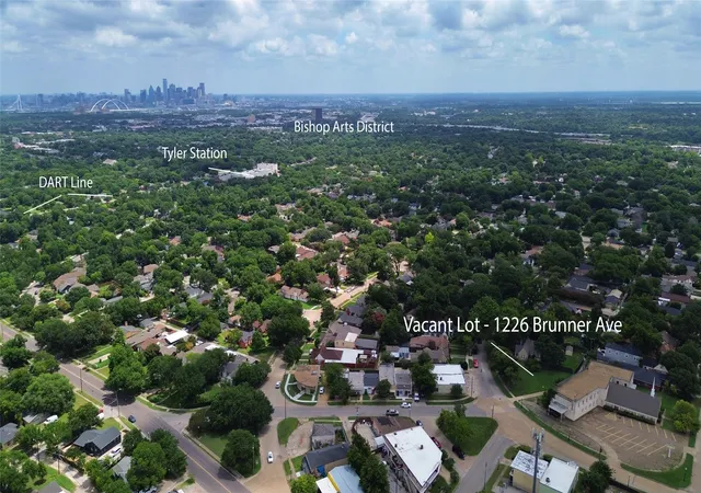 Photo 1 of Land for sale at 1226 Brunner Ave, Dallas, TX 75224 | MLS# 21290022 | Listing updated on 2026-08-25