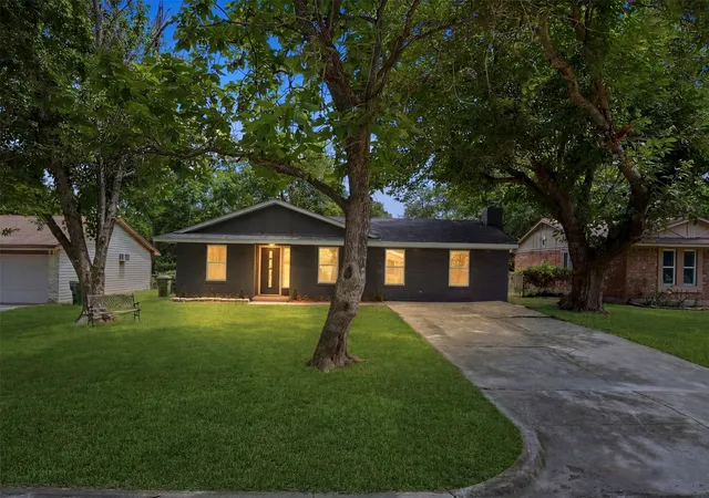 Homes for sale in Seagoville, TX | 728 Hall Rd, Seagoville, TX 75159 | MLS# 21290406
