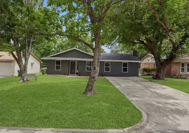 Homes for sale in Seagoville, TX | 728 Hall Rd, Seagoville, TX 75159 | MLS# 21290406