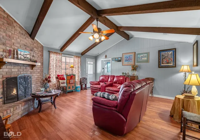 Photo 4 of Sale Pending at 1111 Mountainbrook Dr, Shreveport, LA 71118 | MLS# 21290828 | Listing updated on 2026-07-27