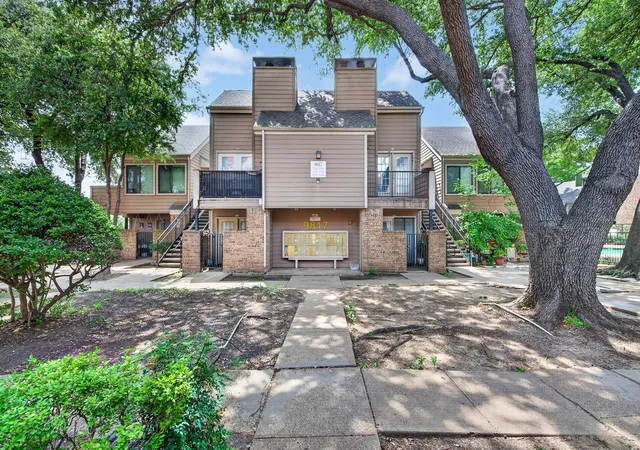 Homes for sale in Dallas, TX | 9817 Walnut St #214, Dallas, TX 75243 | MLS# 21287421