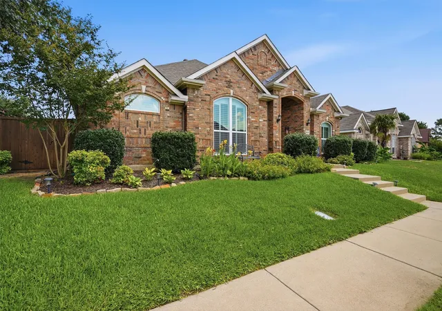 Photo 2 of Sale Pending at 3004 Palmdale Dr, Mc Kinney, TX 75070 | MLS# 21290660 | Listing updated on 2026-08-17