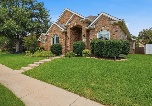 Photo 3 of Sale Pending at 3004 Palmdale Dr, Mc Kinney, TX 75070 | MLS# 21290660 | Listing updated on 2026-08-17