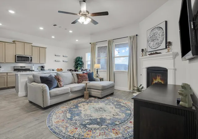 Photo 3 of Single family home for sale at 10925 Canyon Mine Dr, Aubrey, TX 76227 | MLS# 21289095 | Listing updated on 2026-08-28