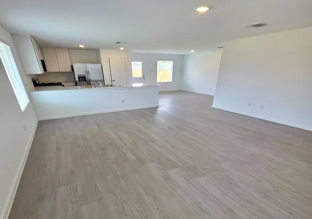 5th image of 213 Cattail Ln, Sherman, TX 75092 | MLS# 21290882