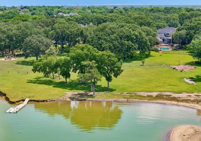 Homes for sale in Lakewood Village, TX | 823 Carrie Ct, Lakewood Village, TX 75068 | MLS# 21290134