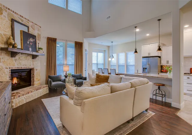 Photo 2 of Single family home for sale at 1209 Yarrow St, Little Elm, TX 75068 | MLS# 21264561 | Listing updated on 2026-10-03