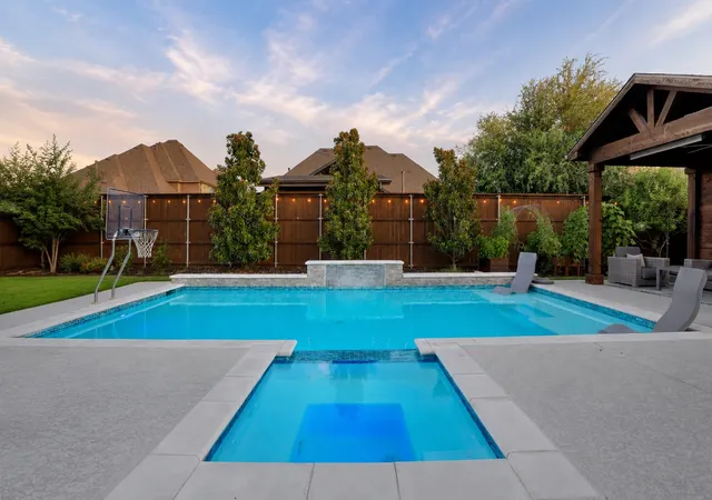 Photo 3 of Single family home for sale at 260 Saint Mark Ln, Prosper, TX 75078 | MLS# 21287430 | Listing updated on 2026-09-30